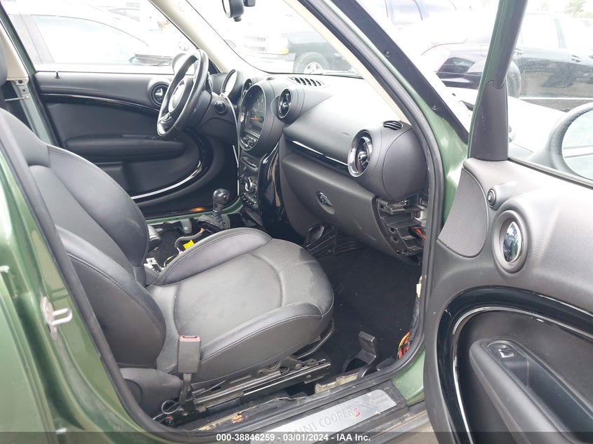 2016 MINI COUNTRYMAN COOPER S - WMWZC3C55GWT07126