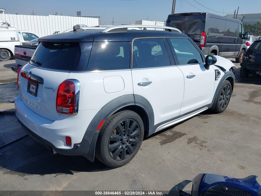 2017 Mini Countryman Cooper S VIN: WMZYT3C39H3D98291 Lot: 38846465