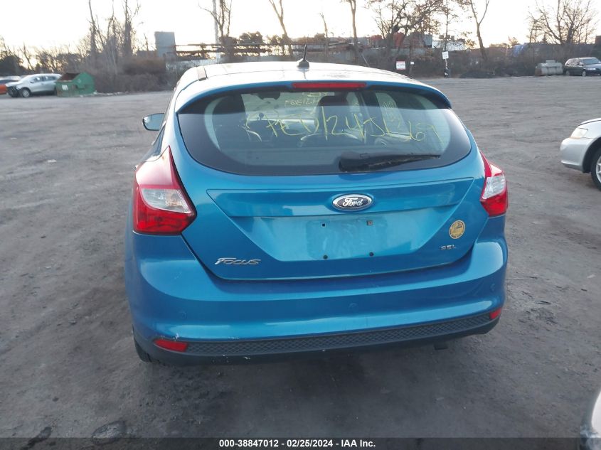 1FAHP3M25CL442227 2012 Ford Focus Sel