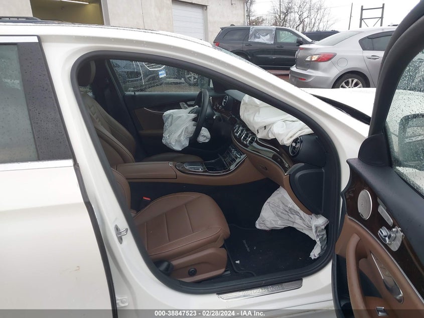 2022 MERCEDES-BENZ E 350 4MATIC - W1KZF8EB9NB028914