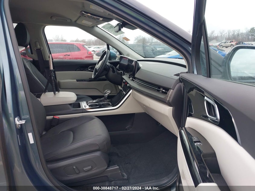 2024 KIA CARNIVAL MPV SX - KNDNE5H39R6352197