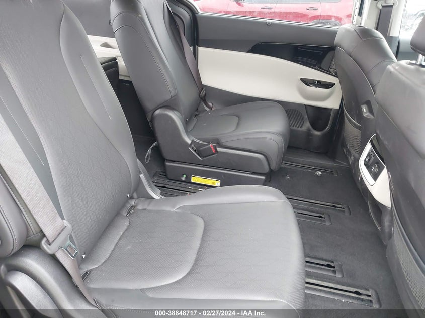 2024 KIA CARNIVAL MPV SX - KNDNE5H39R6352197