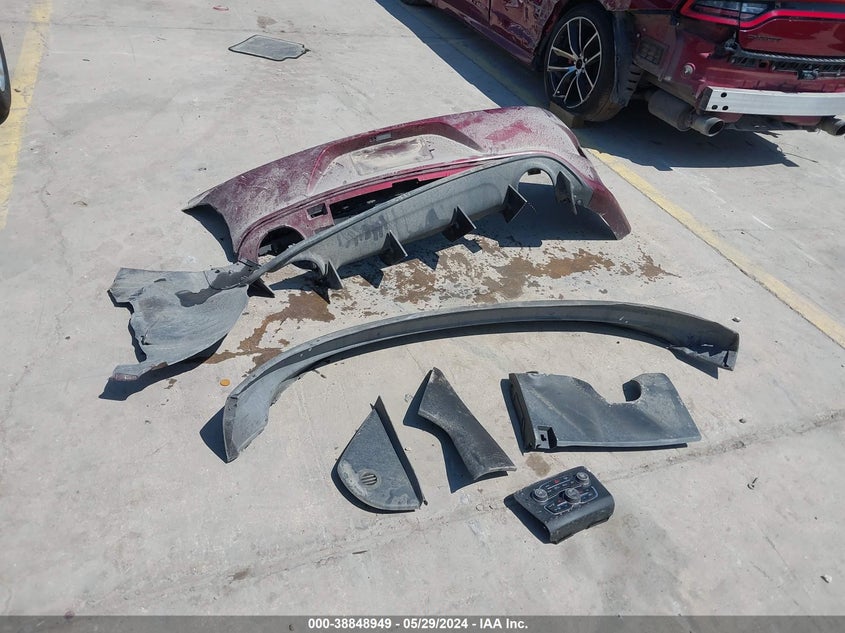 2018 Dodge Charger R/T Scat Pack Rwd VIN: 2C3CDXGJ4JH289930 Lot: 38848949