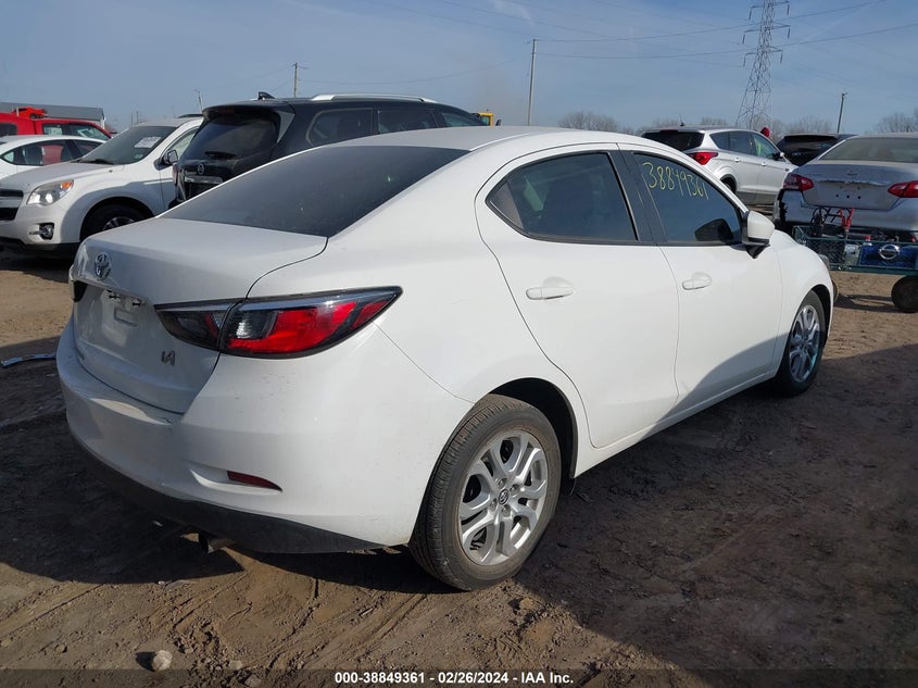 VIN 3MYDLBYVXJY313280 2018 TOYOTA YARIS IA