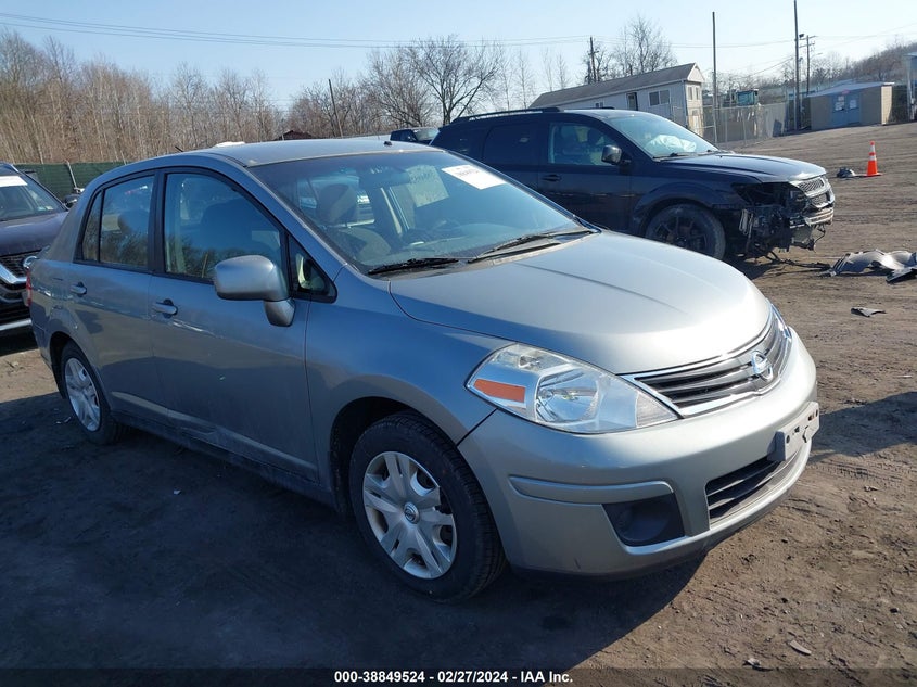 2010 NISSAN VERSA