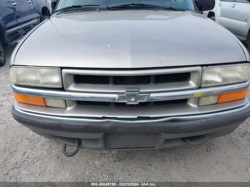 2000 Chevrolet Blazer Lt VIN: 1GNDT13W1Y2116670 Lot: 38849759