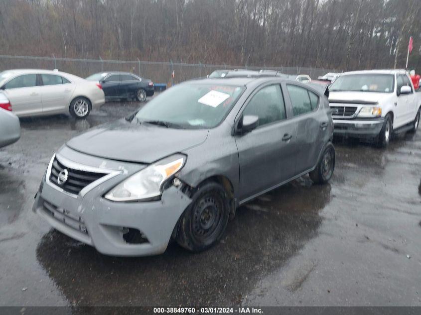 2017 Nissan Versa 1.6 S+ VIN: 3N1CN7AP0HL821281 Lot: 38849760