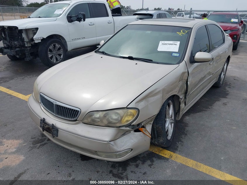 2000 Infiniti I30 Luxury/Touring VIN: JNKCA31A4YT112604 Lot: 38850096