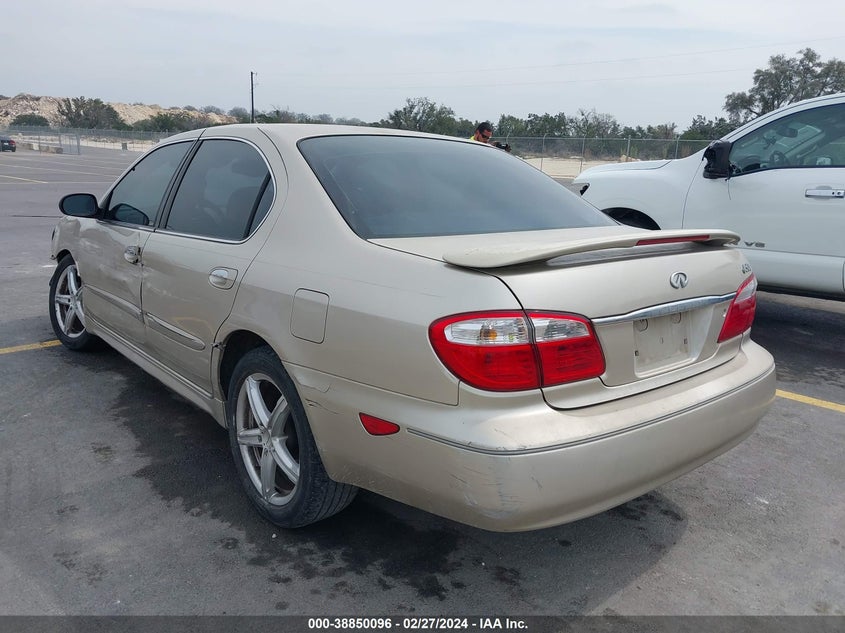 2000 Infiniti I30 Luxury/Touring VIN: JNKCA31A4YT112604 Lot: 38850096