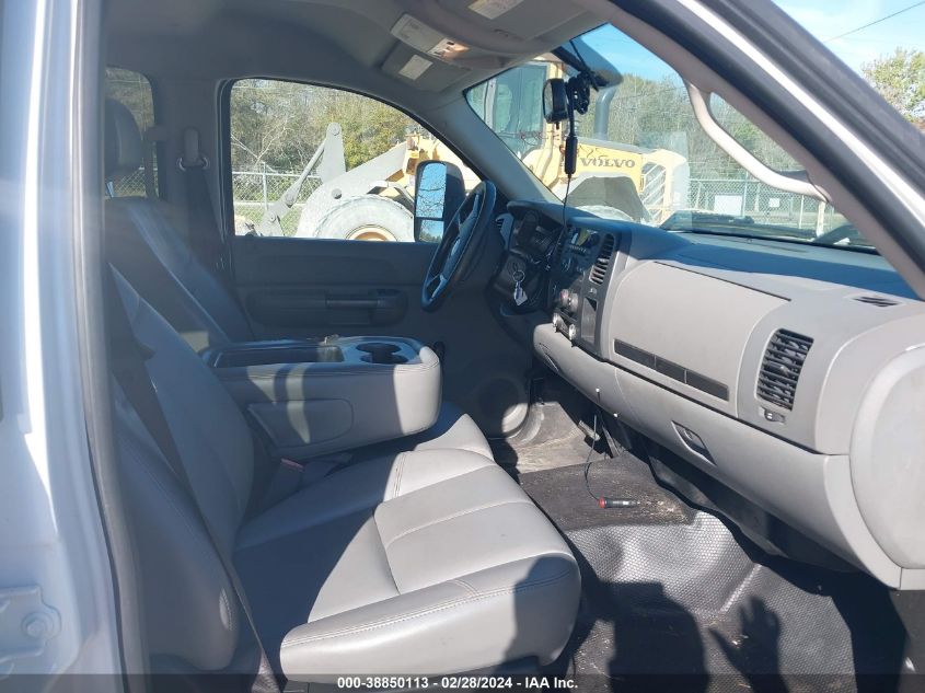 2009 Chevrolet Silverado 2500Hd VIN: 1GCHC43K49F136673 Lot: 38850113