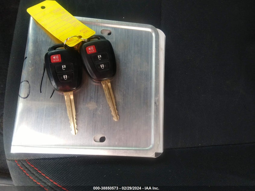 2016 TOYOTA TACOMA SR5 V6 - 5TFAZ5CN6GX008877