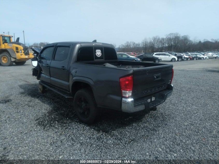2016 TOYOTA TACOMA SR5 V6 - 5TFAZ5CN6GX008877