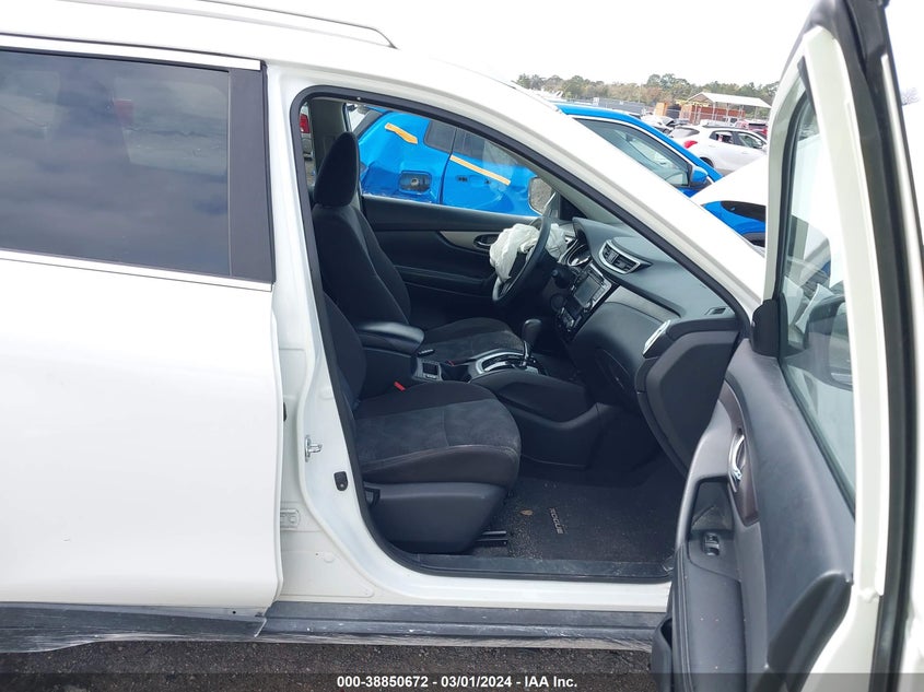 2015 NISSAN ROGUE S/SL/SV - KNMAT2MV6FP567407
