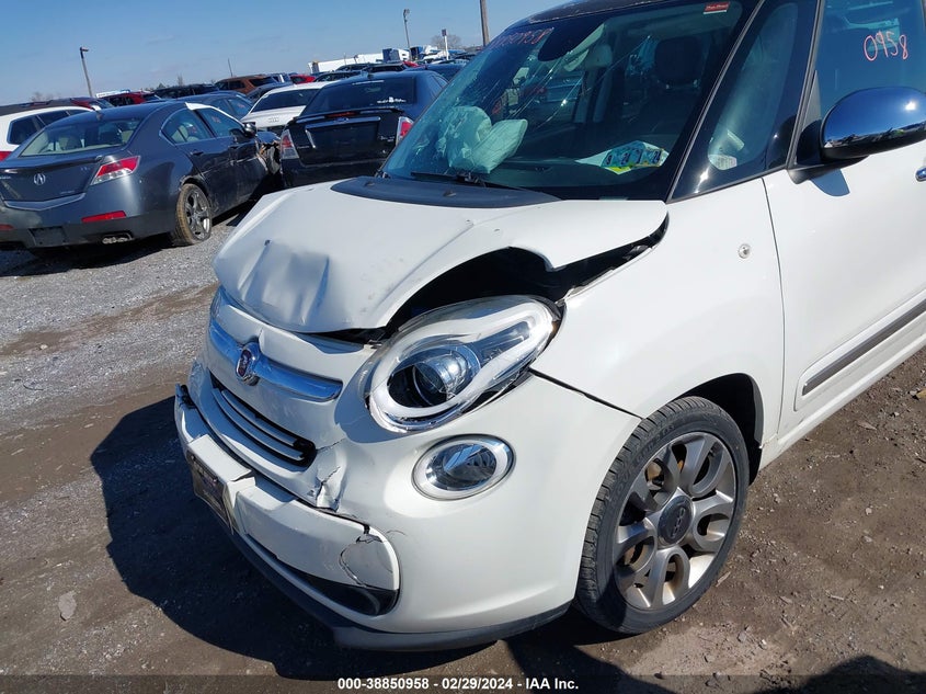2014 FIAT 500L LOUNGE - ZFBCFACH9EZ003200