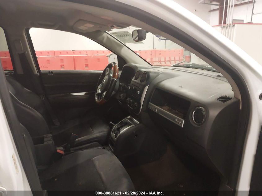 1C4NJCEA1GD735529 2016 Jeep Compass Latitude