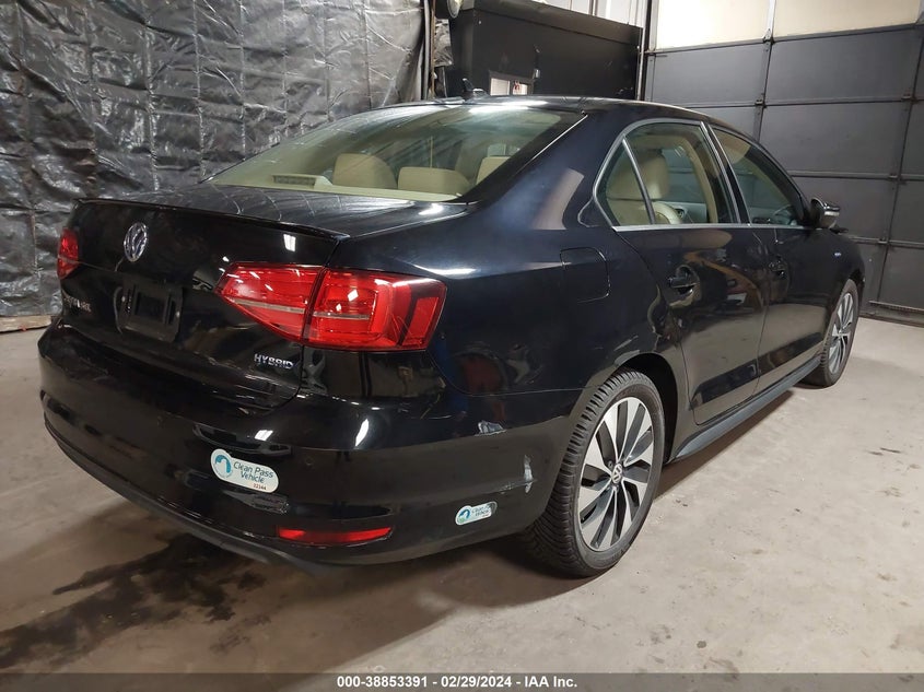 2016 VOLKSWAGEN JETTA HYBRID SEL PREMIUM - 3VW637AJ6GM400537