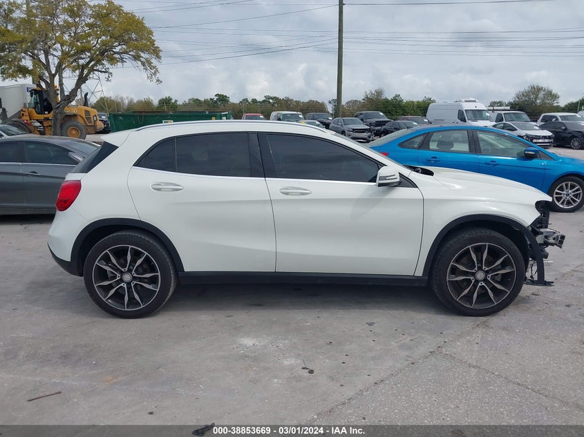 2016 MERCEDES-BENZ GLA 250 250 4MATIC - WDCTG4GB7GJ259395