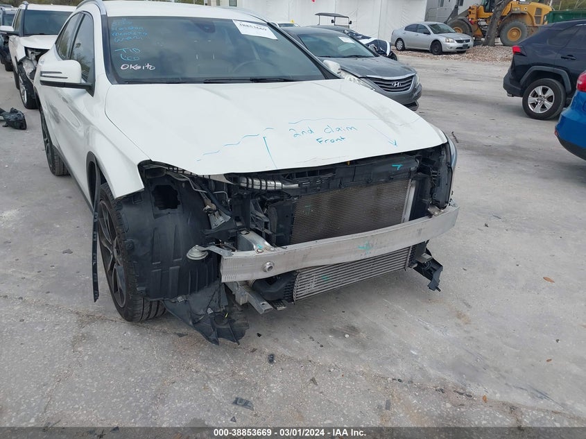 2016 MERCEDES-BENZ GLA 250 250 4MATIC - WDCTG4GB7GJ259395