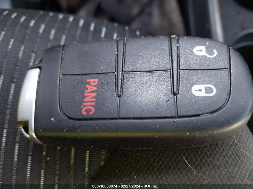 3C4PDDBG9JT504653 2018 Dodge Journey Sxt Awd