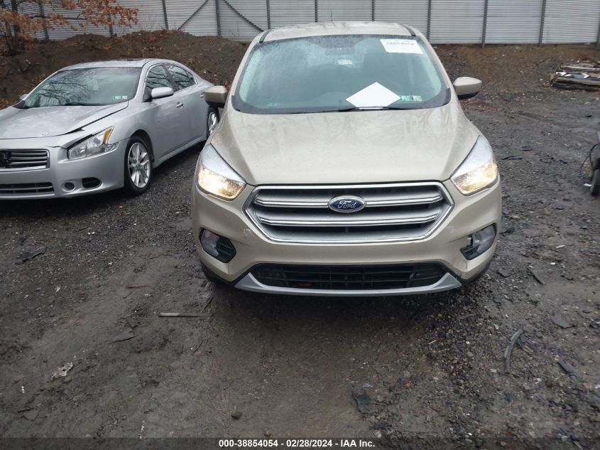 1FMCU9GD5HUE89655 2017 Ford Escape Se