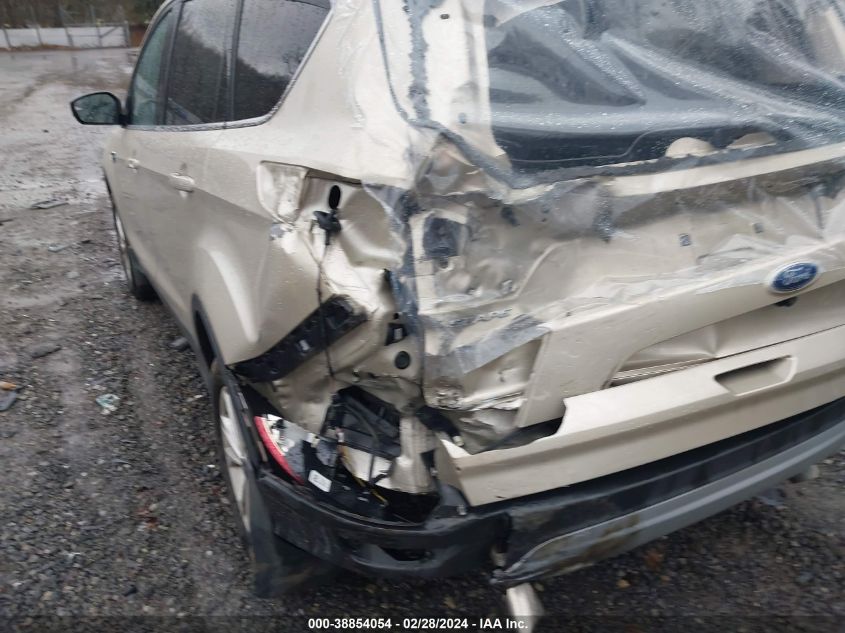 1FMCU9GD5HUE89655 2017 Ford Escape Se