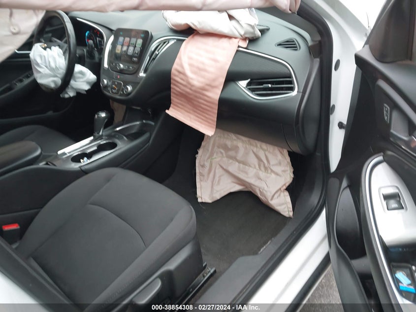 2018 CHEVROLET MALIBU LT - 1G1ZD5ST5JF154114