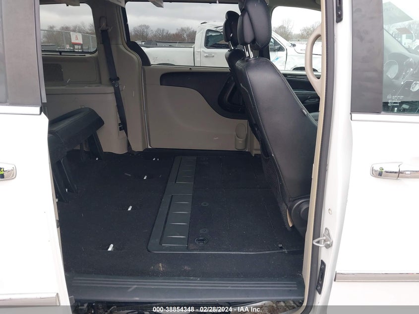 2016 CHRYSLER TOWN & COUNTRY TOURING - 2C4RC1BG5GR158817