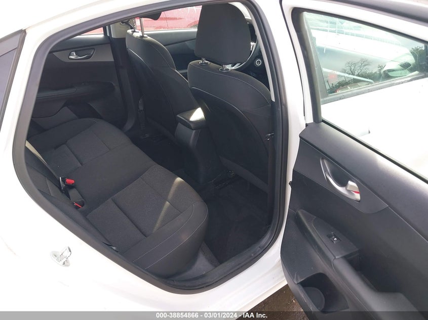 VIN 3KPF24AD7LE141155 2020 KIA FORTE LXS