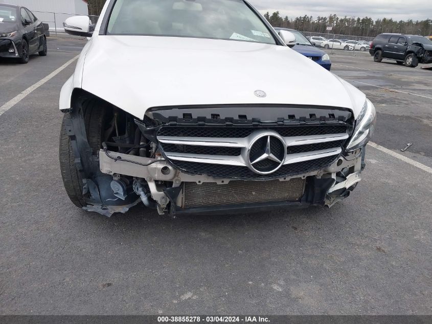 2017 Mercedes-Benz C 300 4Matic/Luxury 4Matic/Sport 4Matic VIN: 55SWF4KB2HU182097 Lot: 38855278