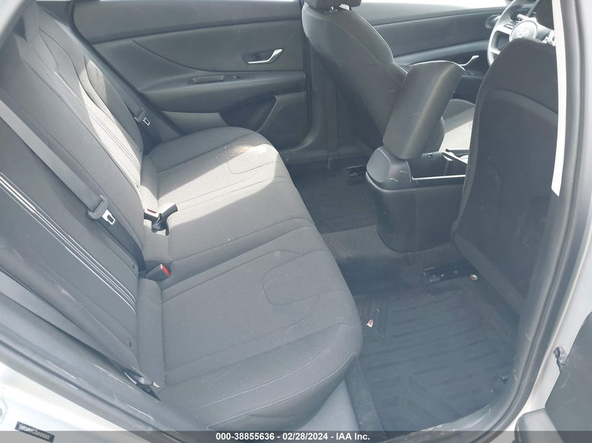 VIN 5NPLM4AG8MH040601 2021 HYUNDAI ELANTRA SEL