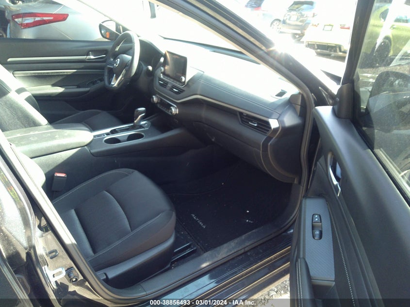 VIN 1N4BL4DW7KC150667 2019 NISSAN ALTIMA SV