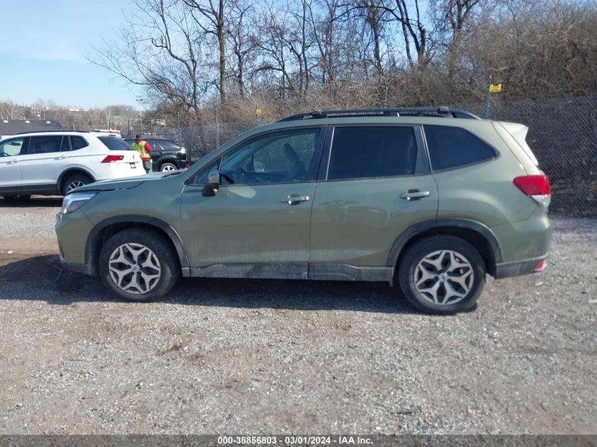 2019 SUBARU FORESTER PREMIUM - JF2SKAGC0KH477705