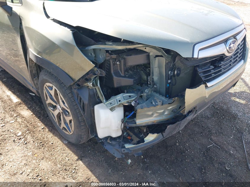 2019 SUBARU FORESTER PREMIUM - JF2SKAGC0KH477705