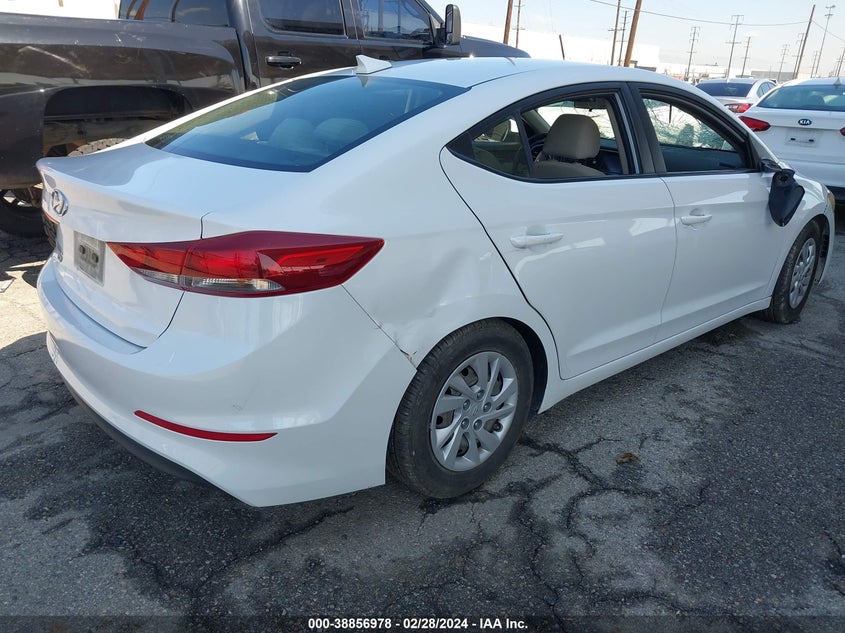 VIN 5NPD74LF9JH375961 2018 HYUNDAI ELANTRA SE