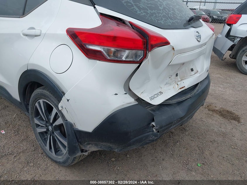 VIN 3N1CP5CU6JL508498 2018 NISSAN KICKS S/SR/SV