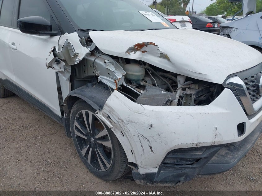 VIN 3N1CP5CU6JL508498 2018 NISSAN KICKS S/SR/SV