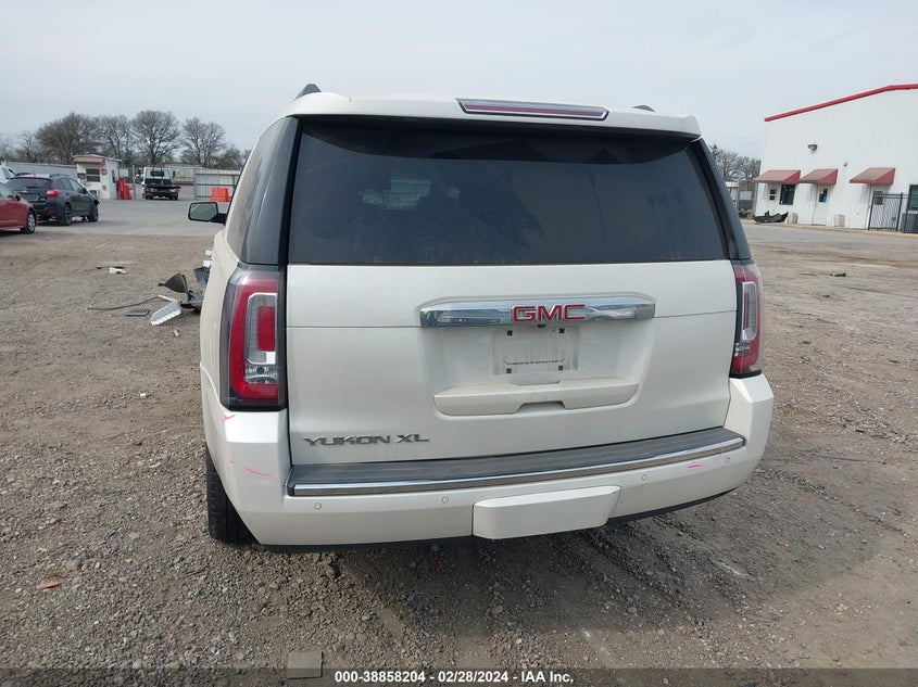 2015 GMC YUKON XL 1500 DENALI - 1GKS2JKJ6FR522770