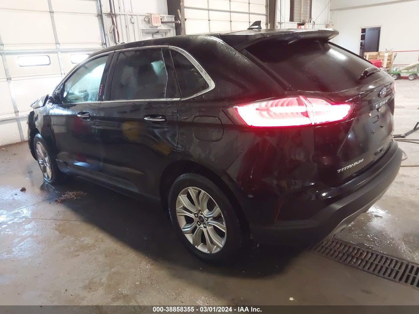 VIN 2FMPK4K98NBB05821 2022 FORD EDGE TITANIUM