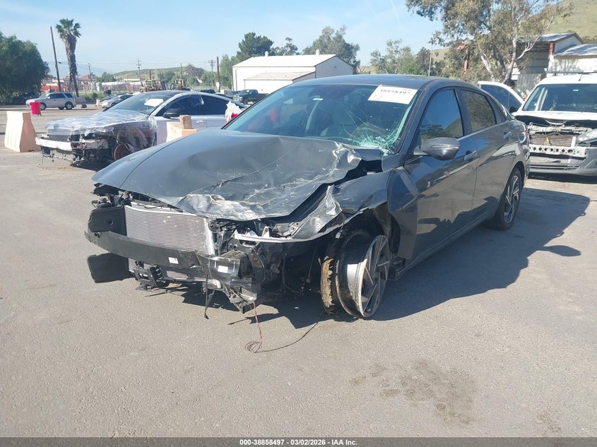 2024 Hyundai Elantra Limited