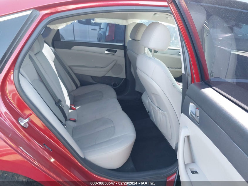 VIN 5NPE24AF4JH619652 2018 HYUNDAI SONATA SE