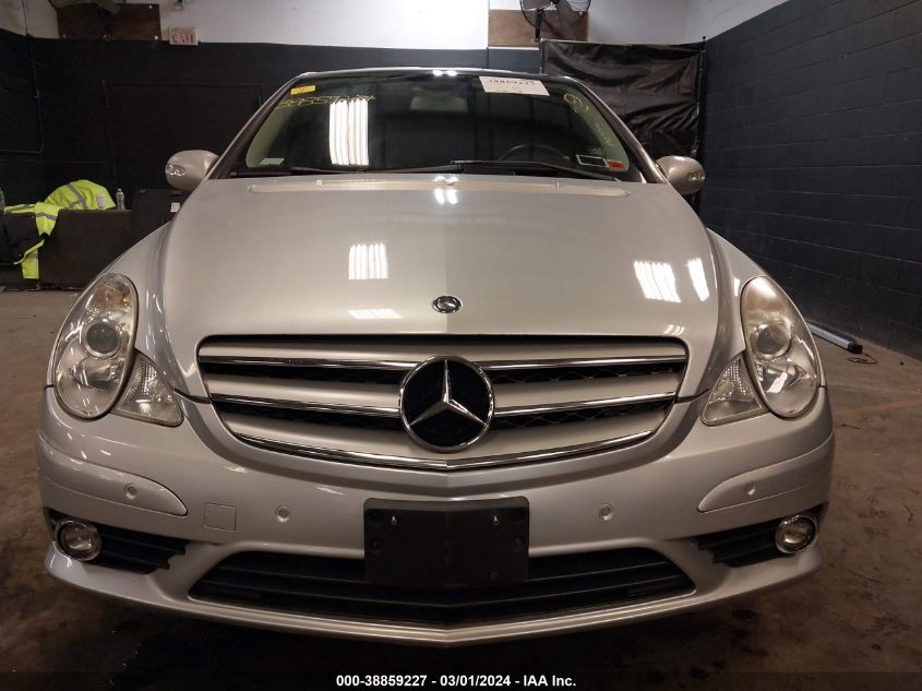 2008 Mercedes-Benz R 350 4Matic VIN: 4JGCB65E68A071302 Lot: 38859227