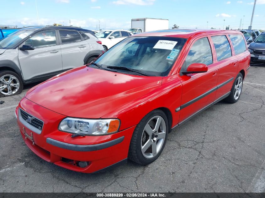 2004 Volvo V70 R VIN: YV1SJ52Y742349120 Lot: 38859229