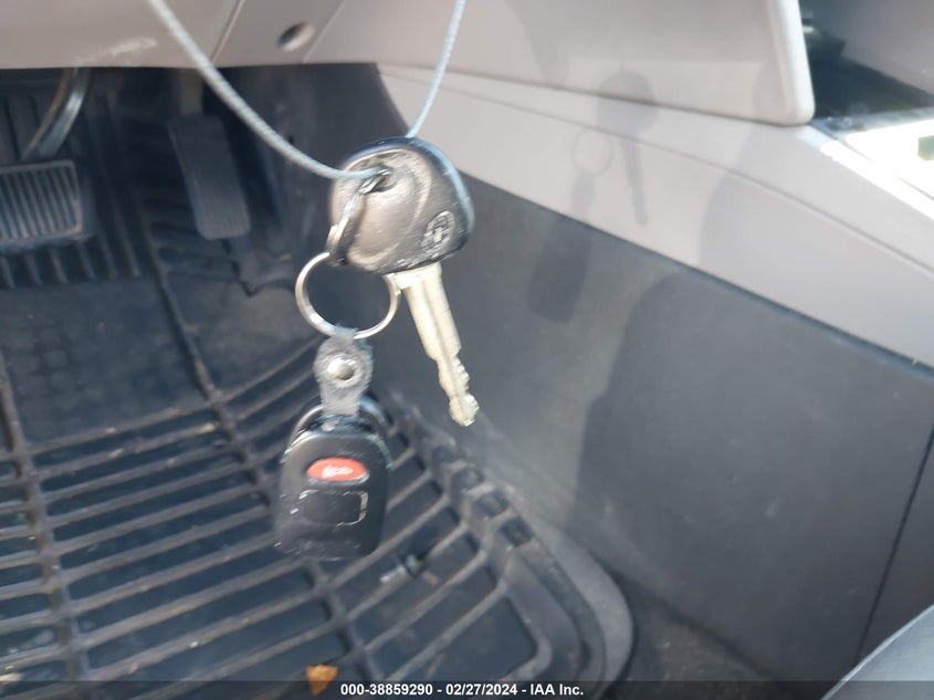 VIN 5NPD84LF5HH027341 2017 HYUNDAI ELANTRA SE