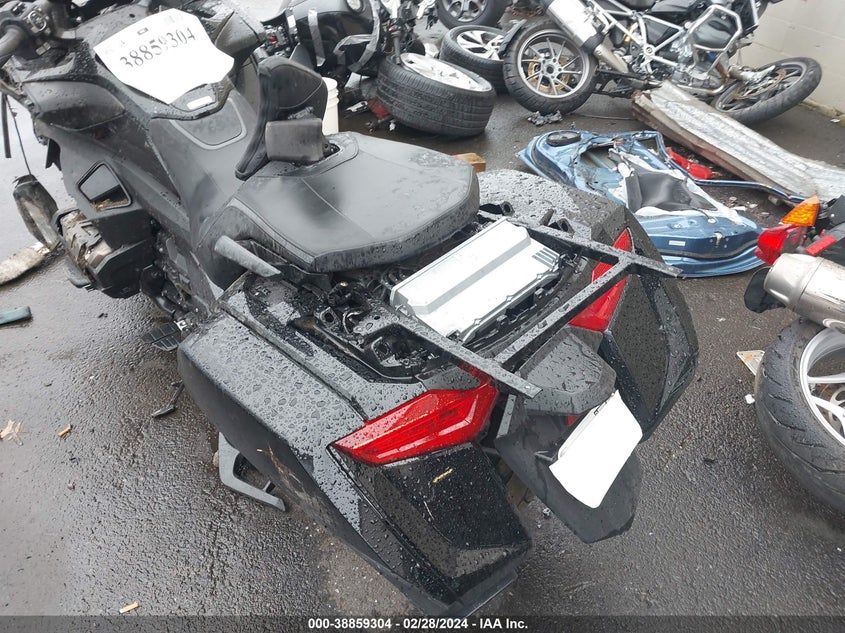 VIN JH2SC7954PK501387 2023 HONDA GL1800 D