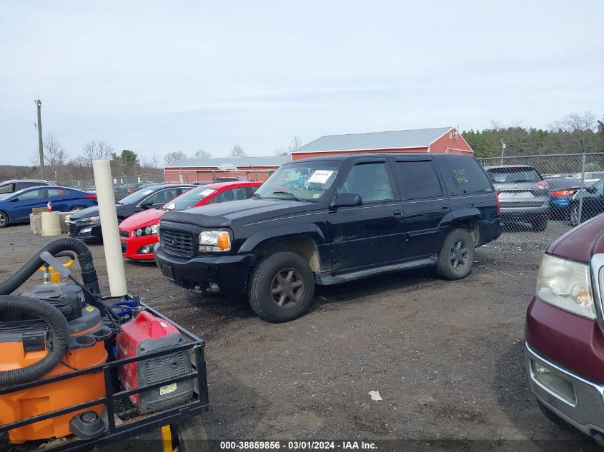 2000 Cadillac Escalade Standard VIN: 1GYEK63R4YR188018 Lot: 38859856