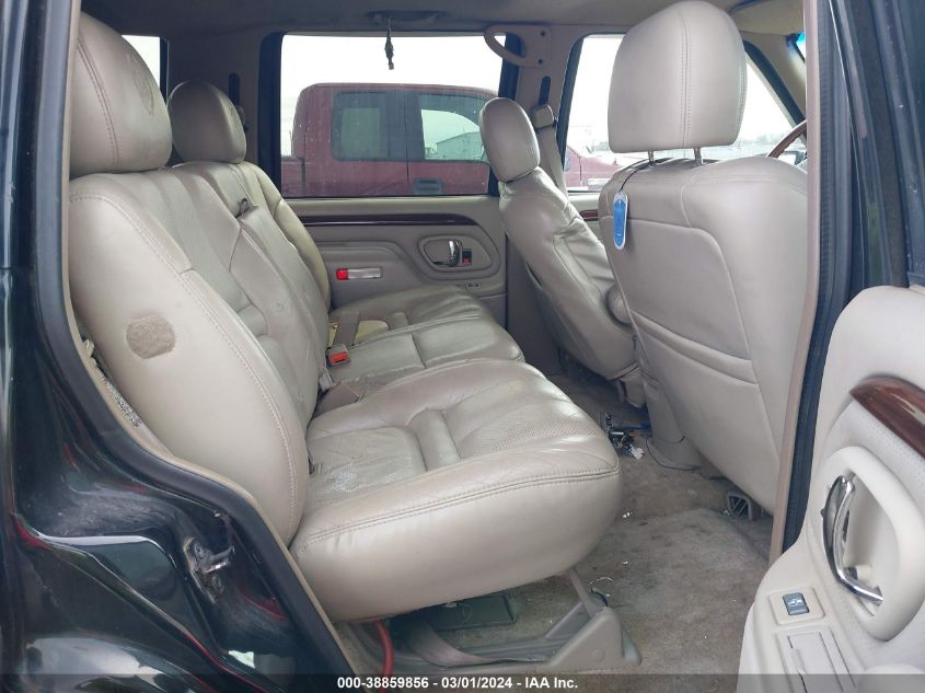 1GYEK63R4YR188018 2000 Cadillac Escalade Standard