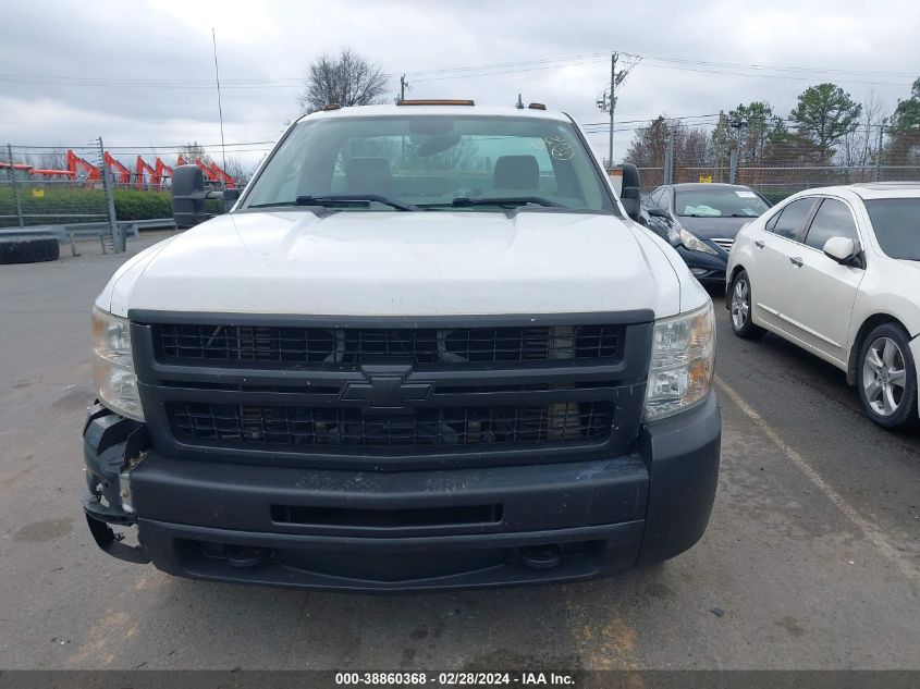 2007 Chevrolet Silverado 3500 Chassis Work Truck VIN: 1GBJK34637E554939 Lot: 38860368