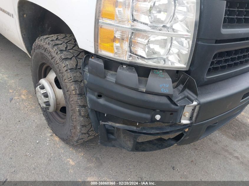 2007 Chevrolet Silverado 3500 Chassis Work Truck VIN: 1GBJK34637E554939 Lot: 38860368