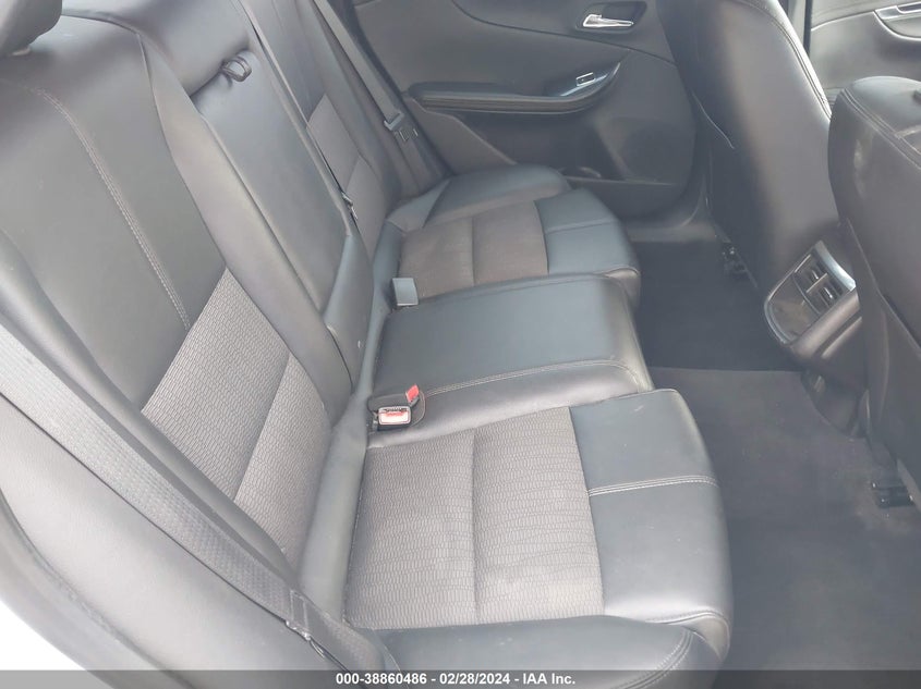 VIN 2G1105S30J9120986 2018 CHEVROLET IMPALA LT