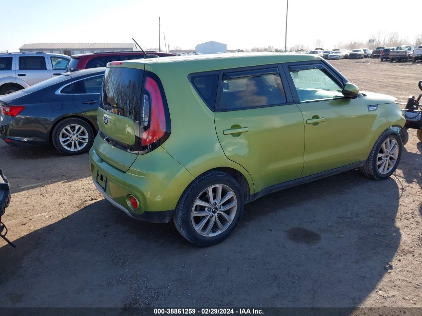 2017 Kia Soul + VIN: KNDJP3A5XH7877805 Lot: 38861259